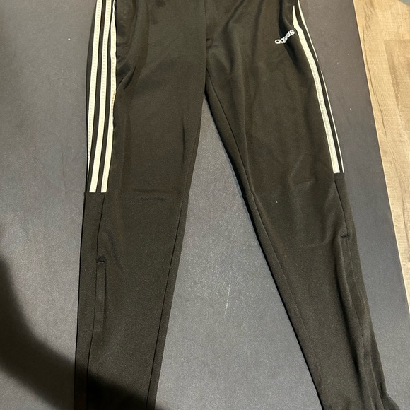 Adidas Black Soccer Pants - Performance Fit for Active Play - Picture 4 of 5